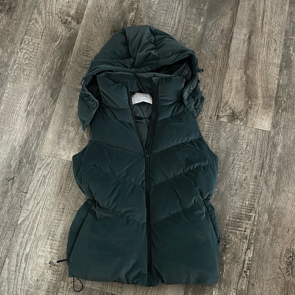 Athleta Lofty Puffy Velvet Down Vest - Picture 2 of 6